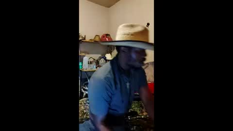 MrPirated online show from January 7, 4:06 am