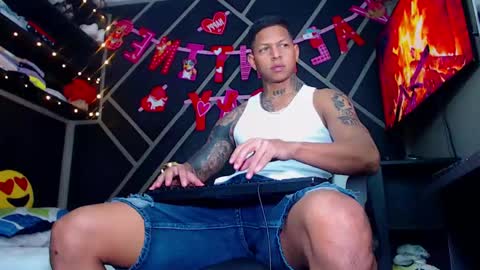 Drake online show from February 15, 12:37 am