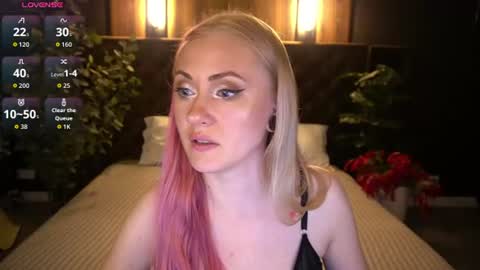 Lina online show from July 25, 5:49 am