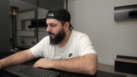 DravenPeak online show from December 18, 10:38 pm