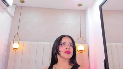 N E N A  online show from November 3, 8:21 pm