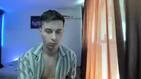 Johnny online show from April 23, 12:29 pm