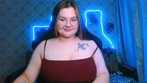 dreamforyoue2 online show from July 21, 8:22 pm