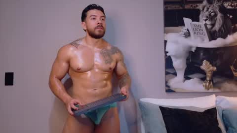 cris online show from April 30, 12:26 am