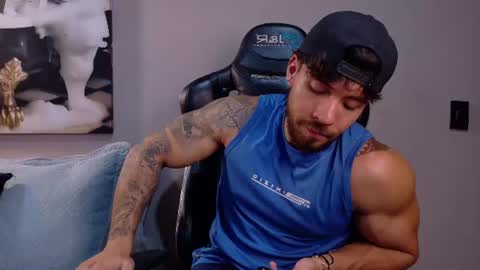 cris online show from July 28, 8:52 pm
