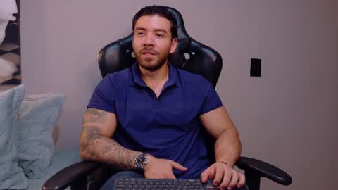 cris online show from June 11, 12:32 am