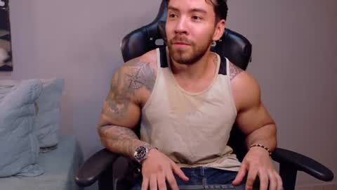 cris online show from June 16, 11:09 pm
