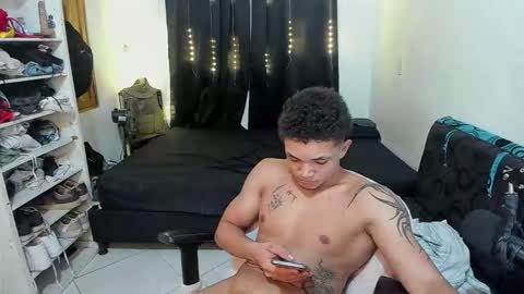 dres4u online show from March 12, 9:13 am