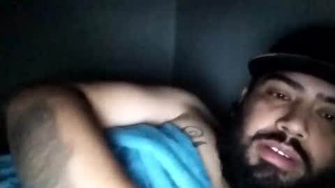 drewdrew187 online show from December 14, 2:23 pm