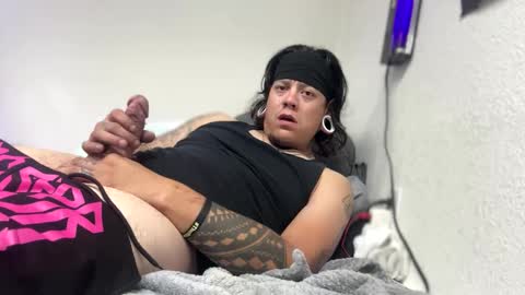 Drewthesamoan online show from October 3, 5:59 am