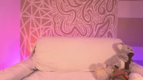 Daisy online show from March 12, 4:55 pm