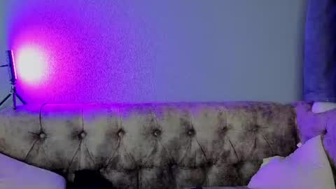 Mark online show from July 1, 3:04 am