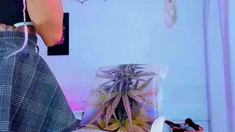 drippyorlove online show from July 2, 6:46 pm