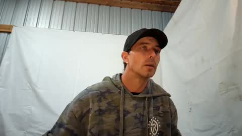 Inexperienced catfish online show from May 1, 5:51 pm