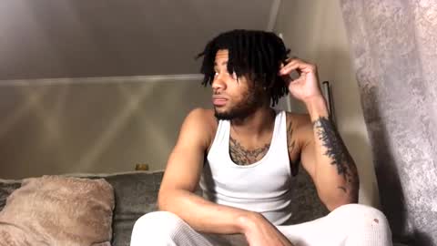 2xTheTrouble online show from April 29, 2:05 am