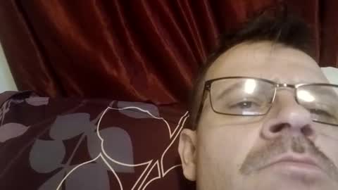 Snapshot of droc1824 chatting on February 1, 12:15 pm droc1824 online show from February 1, 12:15 pm