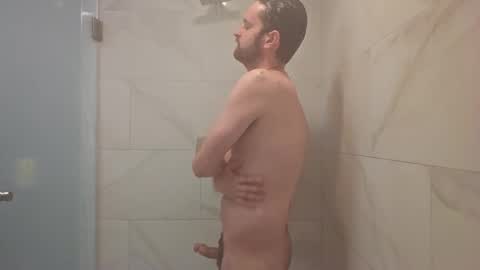 uncutgem92 online show from March 5, 3:51 am