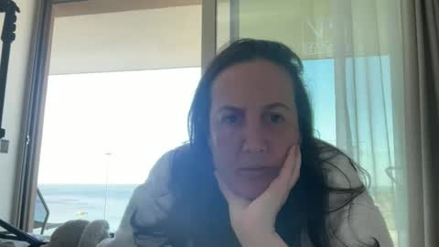 Dr. Resa online show from April 25, 7:21 am