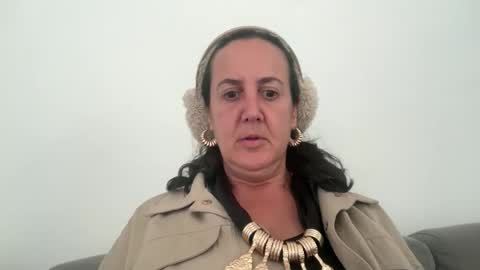 Snapshot of drresa chatting on October 19, 3:27 pm Dr. Resa online show from October 19, 3:27 pm