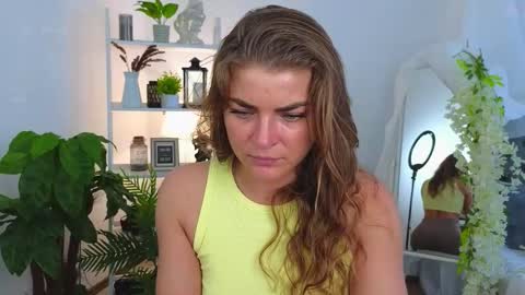 Donna online show from March 25, 1:18 pm