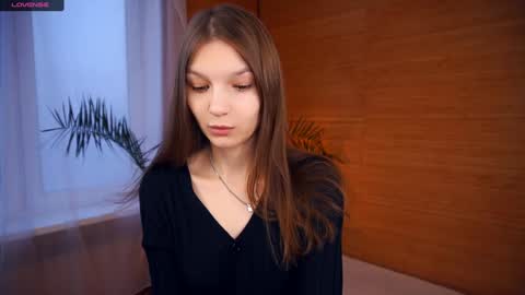 Polly day and Amelia night online show from January 26, 6:07 am