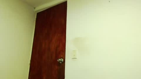 S.K..maorisa98 VIDEOS SEXHARD PPBOY 55TASTEPROTEIN online show from June 20, 12:55 pm