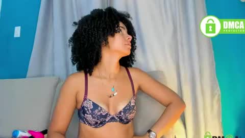duamilktits online show from July 2, 8:41 am