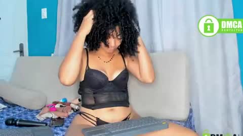 duamilktits online show from July 10, 8:52 am