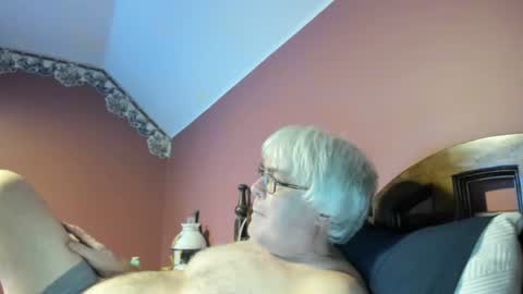 Doug online show from August 3, 1:40 am