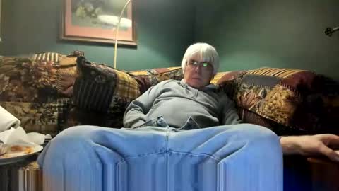 Doug online show from March 8, 2:15 am