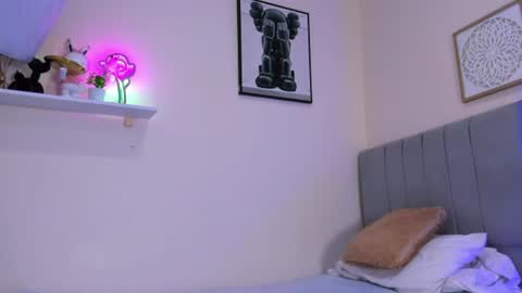 dulce__fiore07 online show from July 14, 3:11 am