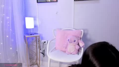 dulce__fiore07 online show from July 24, 1:30 pm