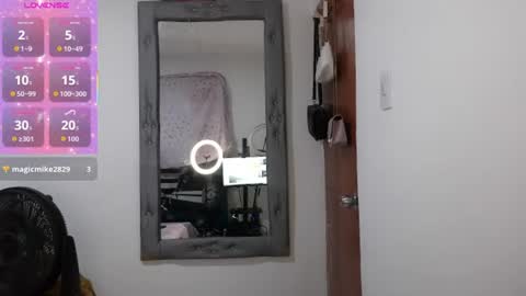 dulce_camx online show from June 24, 4:41 am