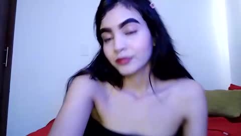 dulce_lucero online show from January 12, 5:22 pm