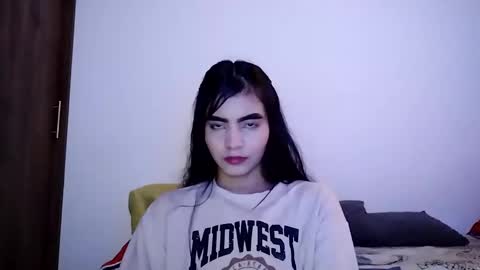 dulce_lucero online show from January 14, 6:07 pm