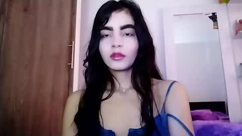 dulce_lucero online show from December 18, 5:31 pm