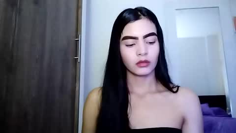 dulce_lucero online show from September 27, 6:49 pm