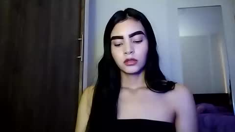 dulce_lucero online show from September 13, 8:11 pm