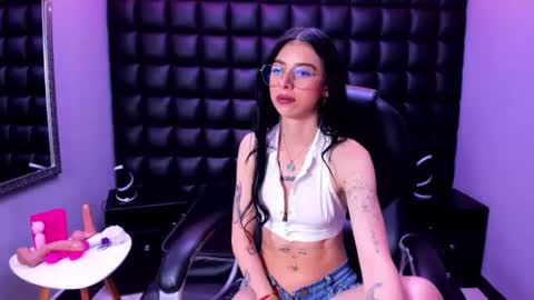 dulce_miiaa online show from July 30, 6:19 pm