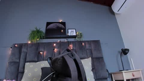 DULCE AURORA online show from March 5, 2:53 am