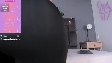 DULCE AURORA online show from April 24, 3:08 am