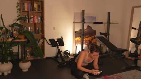 Dupka online show from February 3, 5:50 pm