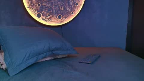 duran_dhikol1 online show from July 3, 1:10 am