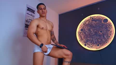 duran_dhikol1 online show from June 26, 1:55 am