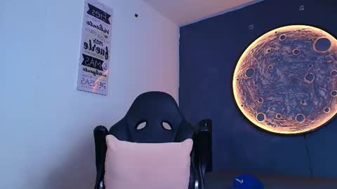 duran_dhikol1 online show from July 11, 3:11 am
