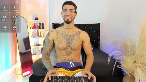 Duriel online show from November 12, 4:20 pm