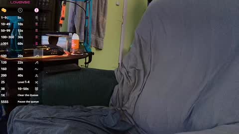 dustiestninja online show from January 3, 3:27 am