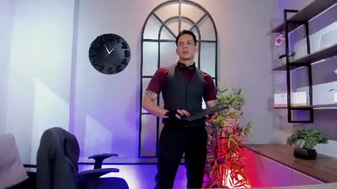 Dustin Sonne online show from August 2, 4:14 am