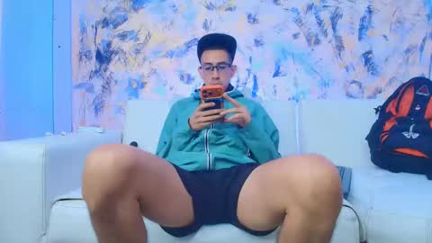 Dustin Dollin online show from March 12, 7:39 pm