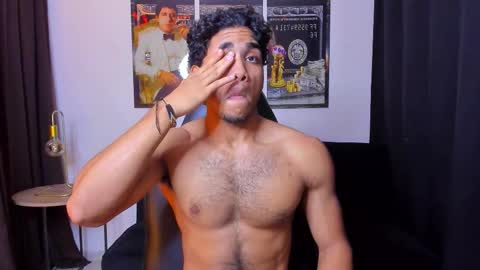 DUSTYN MICHELLE online show from March 8, 2:15 am